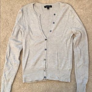 Banana republic wool sweater! Light grey size Med